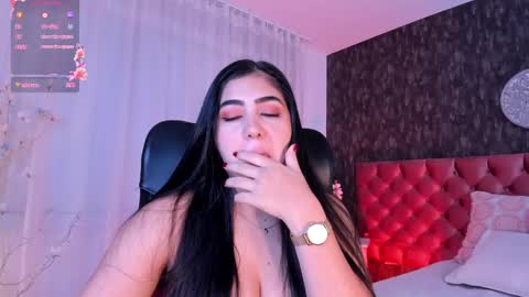 Snapshot of dannastaar chatting on 3, 2, 2025 Danna online show from 3, 2, 2025