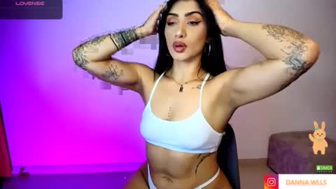 Danna Wells online show from 8, 4, 2026