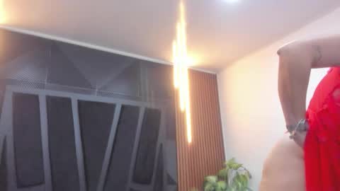 Snapshot of dannawithe chatting on 15, 12, 2025 danna online show from 15, 12, 2025