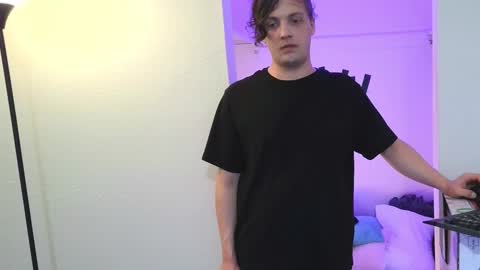 Snapshot of danni_lovescocks chatting on 3, 11, 2025 danni_lovescocks online show from 3, 11, 2025