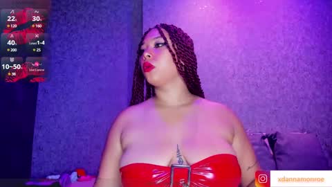 Snapshot of danniamonroee chatting on 19, 12, 2024 Danna Monroe online show from 19, 12, 2024