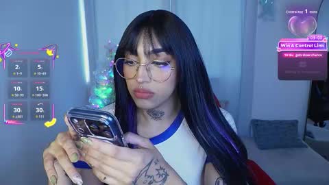    online show from 19, 12, 2025