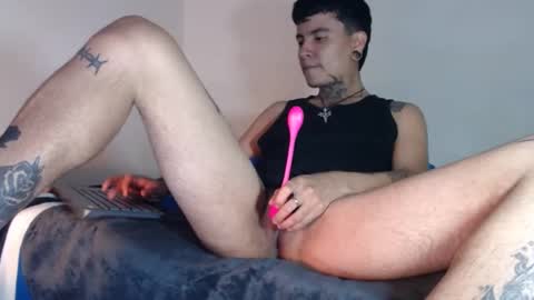 Snapshot of dannteftm chatting on 28, 12, 2024 DANNTE online show from 28, 12, 2024