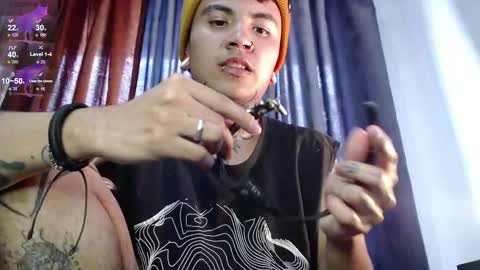 Snapshot of dannteftm chatting on 8, 9, 2025 DANNTE online show from 8, 9, 2025