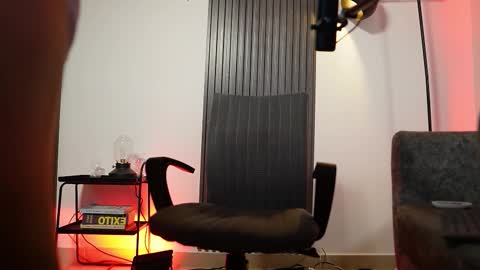 Snapshot of dante_gold chatting on 11, 10, 2025 SEBAS online show from 11, 10, 2025