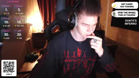 Daniel online show from 5, 3, 2025