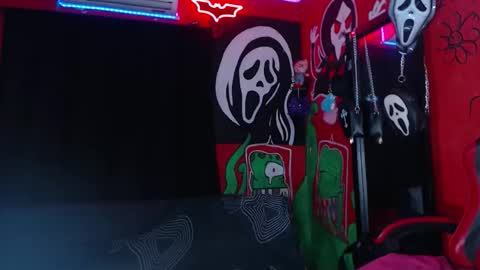 dantehellsingx online show from 4, 12, 2025