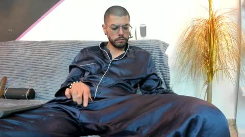 Dante Winter online show from 10, 4, 2026