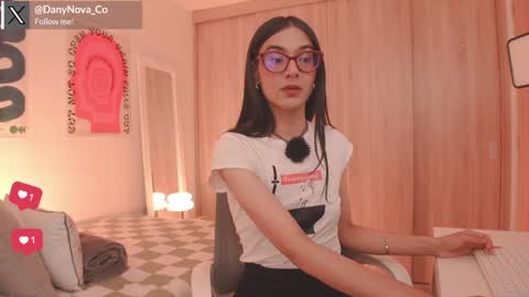 Dany Nova  online show from 8, 4, 2026