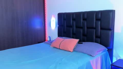 danyfitguy_ online show from 16, 2, 2025