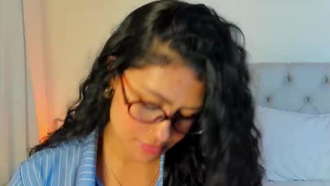 Antonella Mora online show from 12, 11, 2025