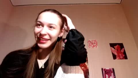 Daphne Darkthorn online show from 13, 4, 2026