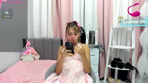 Daphne online show from 7, 7, 2026