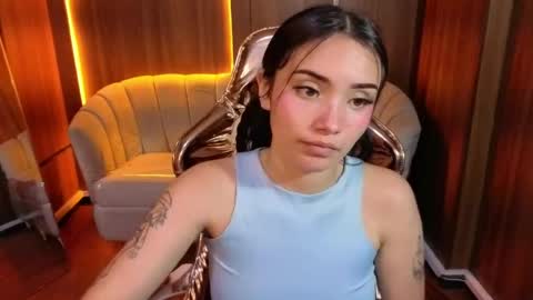 daphne_nicole_b online show from 11, 5, 2026
