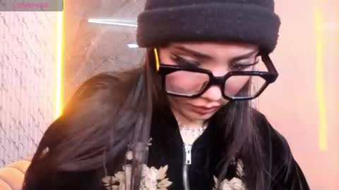 Snapshot of daphne_nicole_b chatting on 15, 7, 2026 daphne_nicole_b online show from 15, 7, 2026