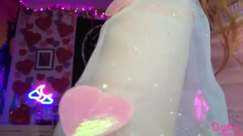 Snapshot of daphnemadison chatting on 14, 2, 2025 Daphne Madison online show from 14, 2, 2025