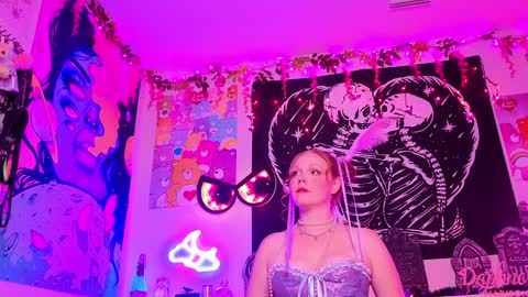 Snapshot of daphnemadison chatting on 30, 10, 2025 Daphne Madison online show from 30, 10, 2025
