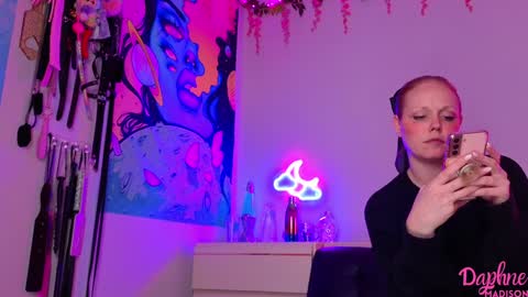 Snapshot of daphnemadison chatting on 29, 11, 2025 Daphne Madison online show from 29, 11, 2025