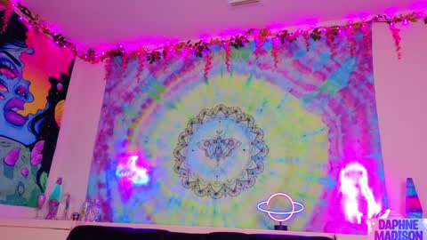 Daphne Madison online show from 20, 3, 2026