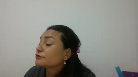 Snapshot of dapnne24 chatting on 12, 2, 2025 dapnne online show from 12, 2, 2025