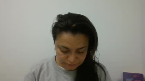 Snapshot of dapnne24 chatting on 5, 3, 2025 dapnne online show from 5, 3, 2025