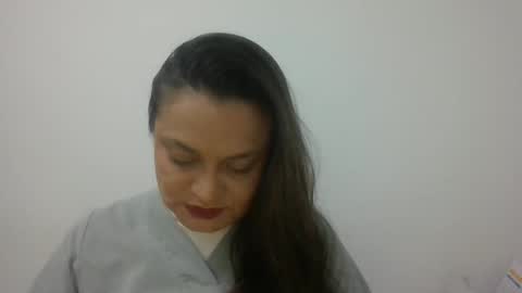 Snapshot of dapnne24 chatting on 11, 9, 2025 dapnne online show from 11, 9, 2025
