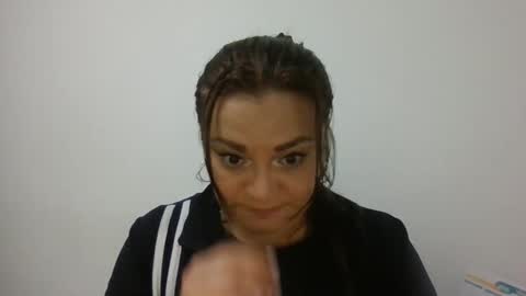 dapnne online show from 19, 11, 2025