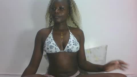 Snapshot of darberry21 chatting on 6, 7, 2026 ESTHER online show from 6, 7, 2026