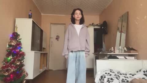 Snapshot of darceythede chatting on 28, 3, 2026 Alla online show from 28, 3, 2026