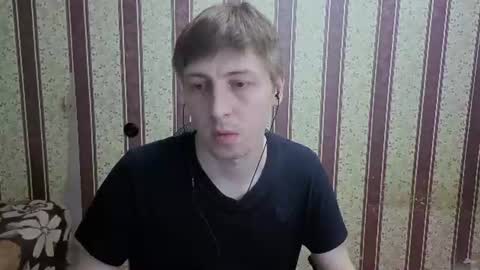 Snapshot of darienlarge chatting on 6, 8, 2026 darienlarge online show from 6, 8, 2026