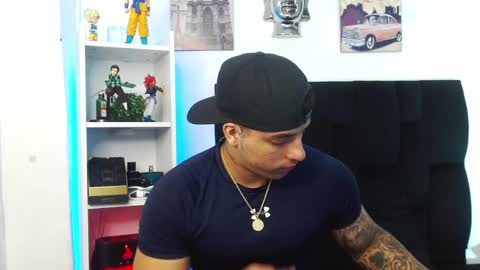 Darius Phoenix  online show from 24, 12, 2024