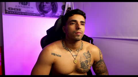 Darius Phoenix  online show from 11, 2, 2025