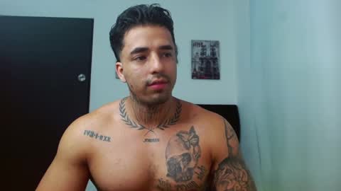 Darius Phoenix  online show from 10, 9, 2025