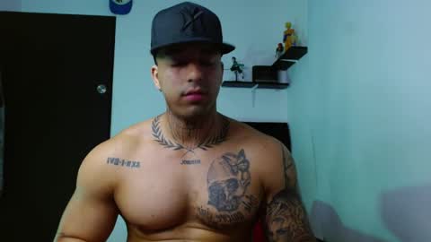 Darius Phoenix  online show from 22, 11, 2025