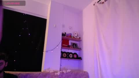 Dark online show from 8, 4, 2026