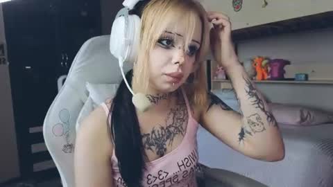 Snapshot of dark_aangel chatting on 30, 6, 2026 Dark angel online show from 30, 6, 2026