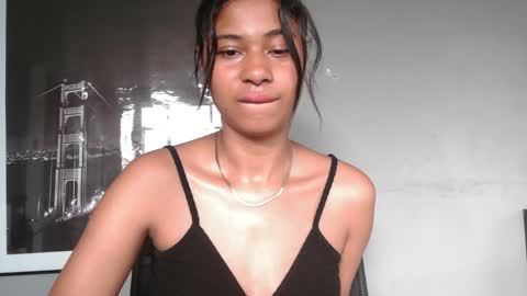 Snapshot of dark_enchantress_ chatting on 5, 2, 2026 Sofia online show from 5, 2, 2026