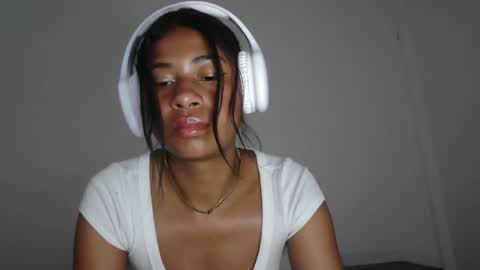 Snapshot of dark_enchantress_ chatting on 21, 2, 2026 Sofia online show from 21, 2, 2026