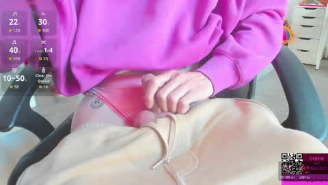 dark greens online show from 7, 4, 2026