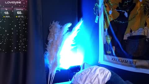 Vamp  online show from 20, 12, 2024