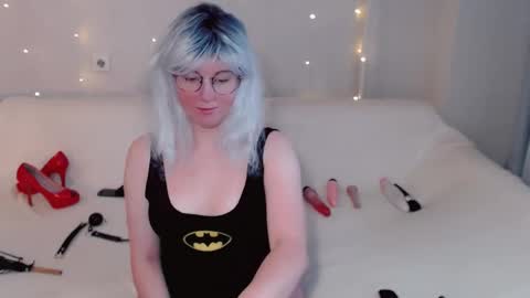 Kelly online show from 23, 11, 2025