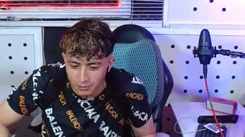 DARKO0717 online show from 27, 9, 2025