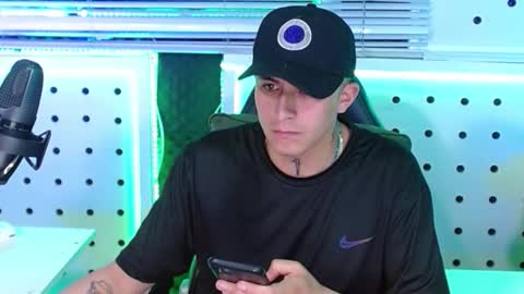 DARKO0717 online show from 18, 12, 2025