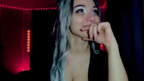 roseredgoddess online show from 30, 3, 2026