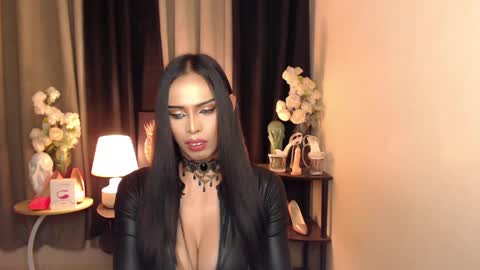 Snapshot of darksoul_mistress chatting on 3, 2, 2025 HAPPY BIRTHDAY MISTRESS MADRIANA online show from 3, 2, 2025