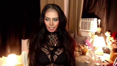 Snapshot of darksoul_mistress chatting on 28, 10, 2025 HAPPY BIRTHDAY MISTRESS MADRIANA online show from 28, 10, 2025