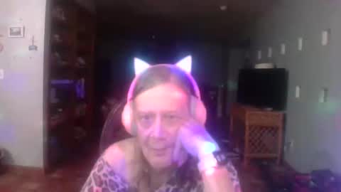 darla_darling1222101 online show from 2, 5, 2026