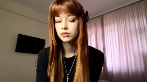 Lina online show from 30, 4, 2026