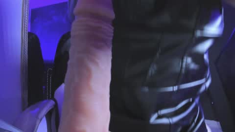 Snapshot of darlingbdsm_ chatting on 30, 1, 2025 Darling online show from 30, 1, 2025