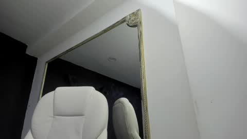 Snapshot of darlingbdsm_ chatting on 27, 2, 2025 Darling online show from 27, 2, 2025